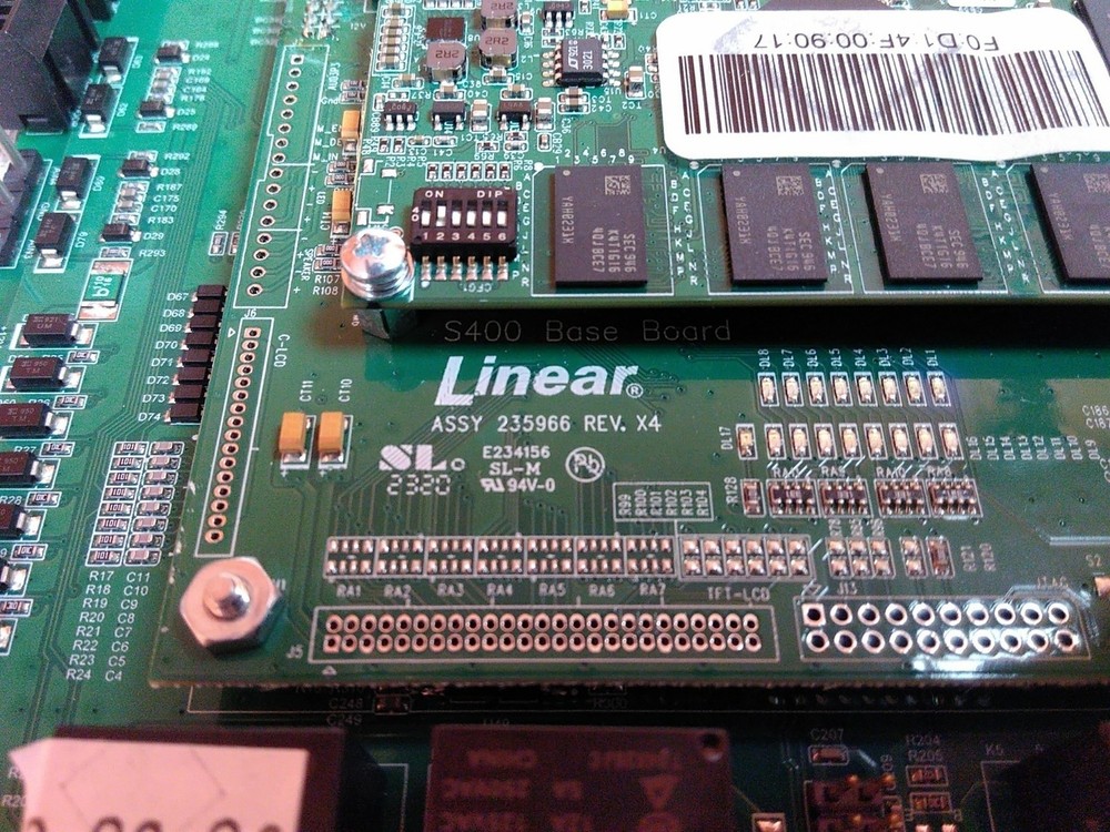 Defective Linear 235963 REV X2 Controller w/ Linear 235966 Base Board AS-IS