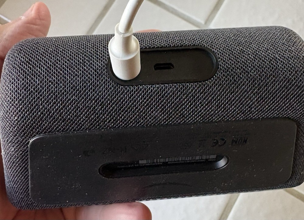 Amazon Echo Show 5 Smart Display Speaker Black Model C76N8S Alexa