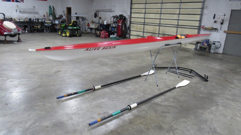 ROWING SCULL SHELL
