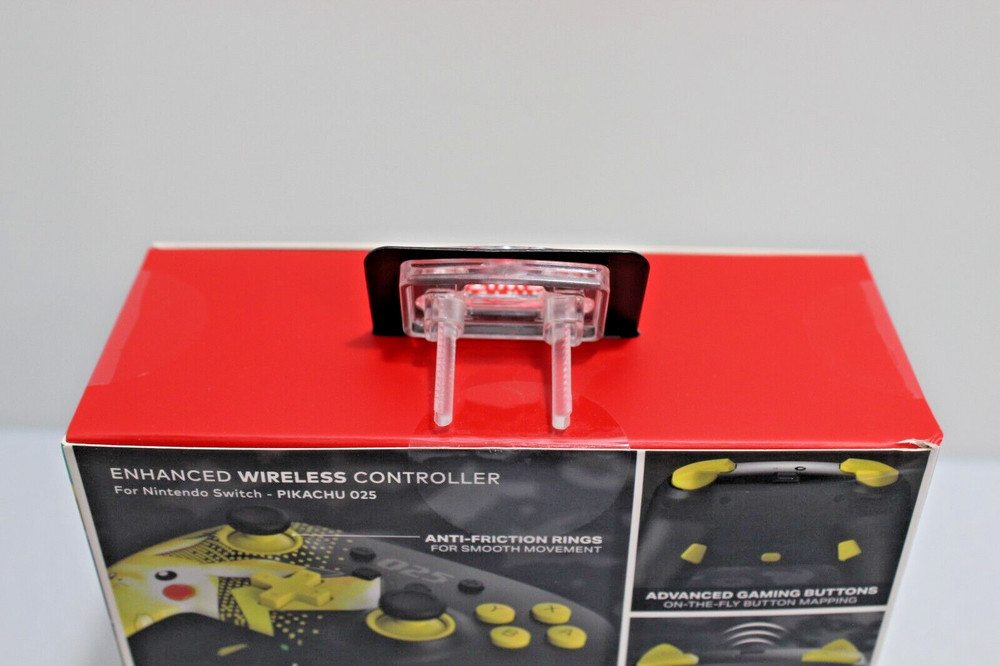 Nintendo Switch; Enhanced Wireless Controller - Pokemon