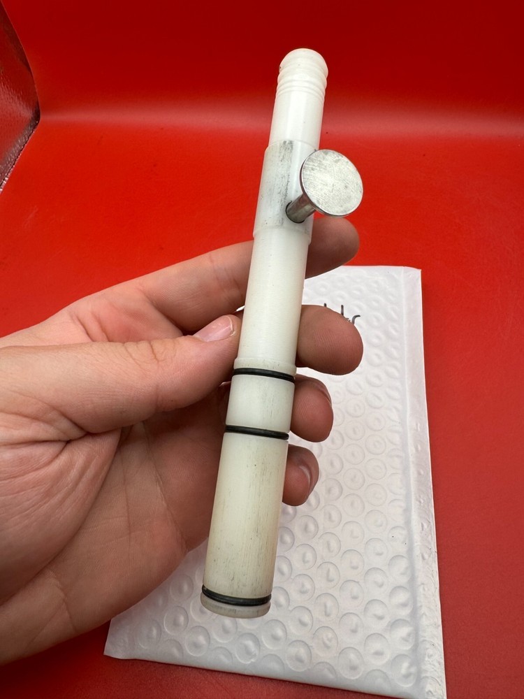 Bob Long 2k2 Intimidator Bolt