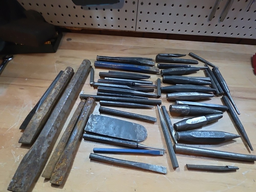 punch and chisel Lot