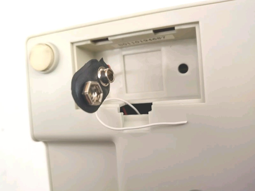 Postal Postage Scale 5 pound capacity. Stamps Com