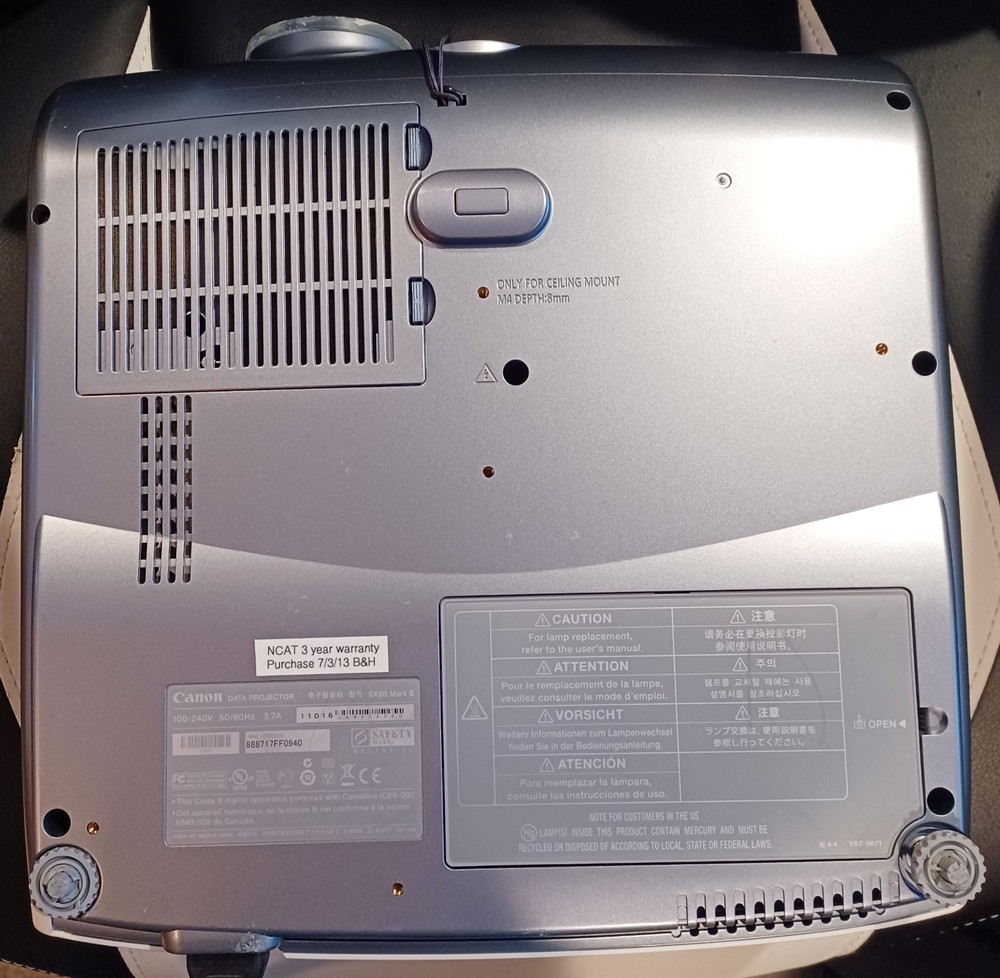 Canon SX80 Mark II LCD Projector – Powers On & Projects – Limited Testing