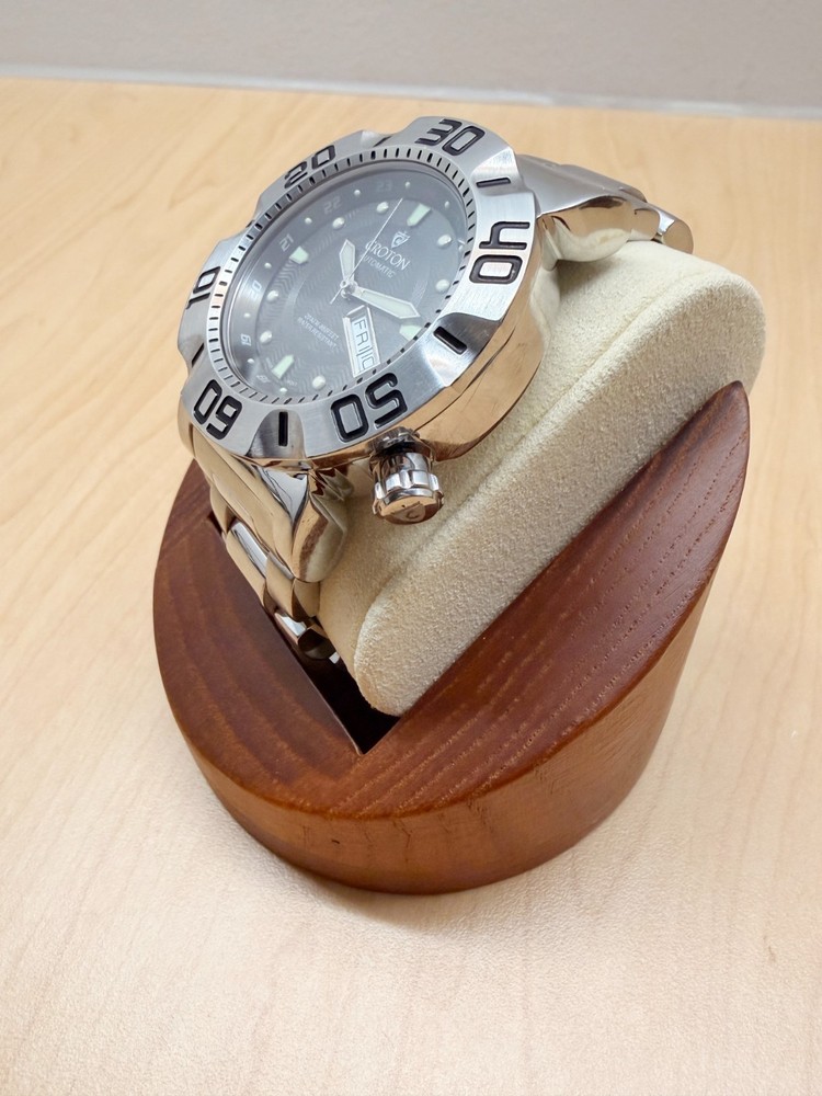 Croton Grey Vortex Pineapple SW200 Automatic Movement Dive Watch