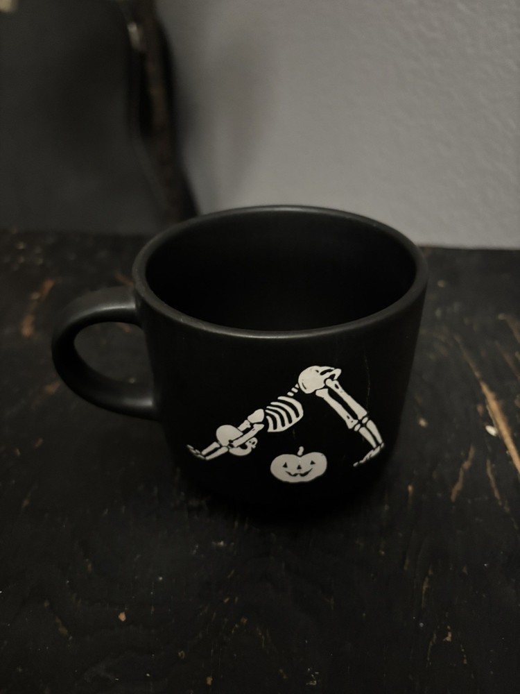 Prima Design Halloween Coffee Mugs Skeleton Yoga Pose 4 Set Stackable Caddy