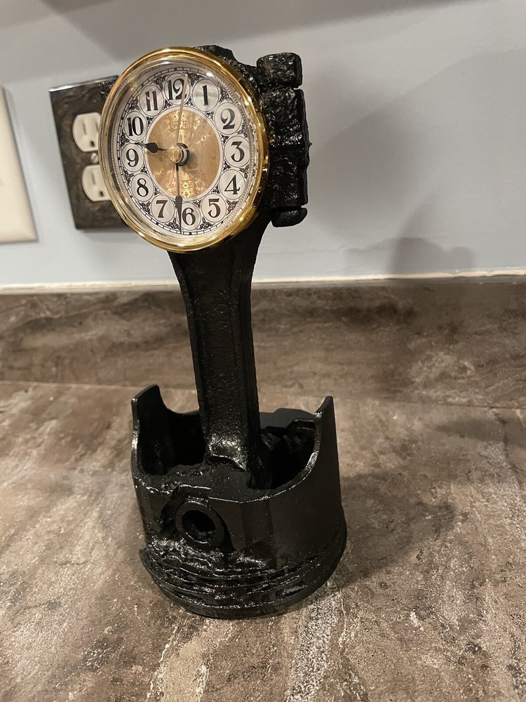 Piston Clock