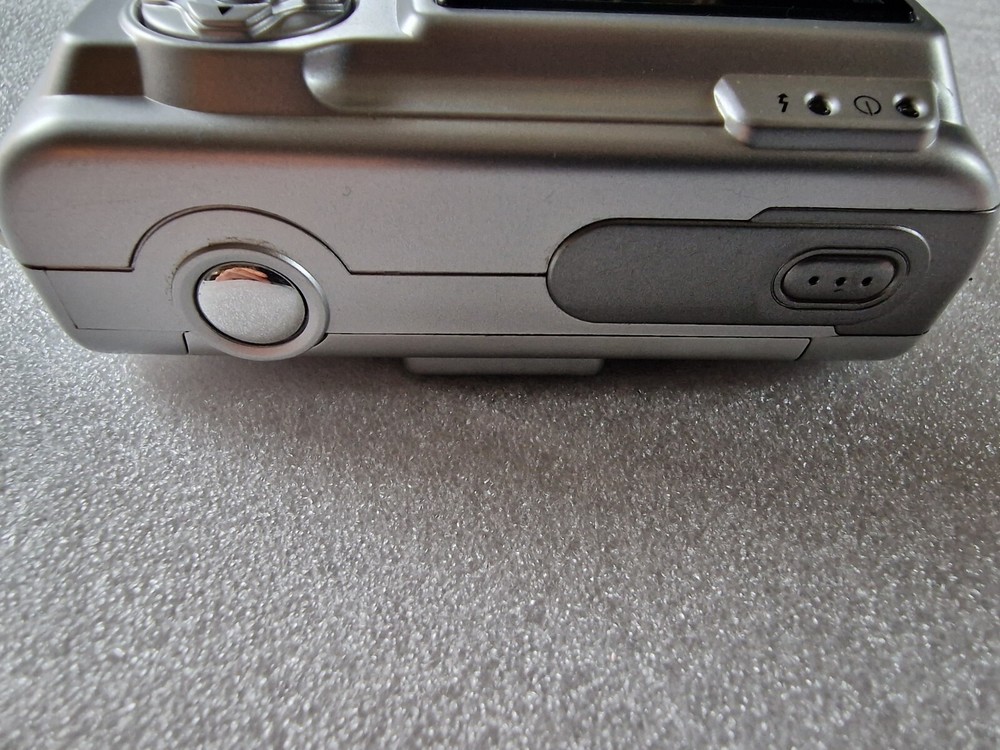 Dnt G4-pro Digital Camera 3 Mp Power On Not Fully Tested Read Description