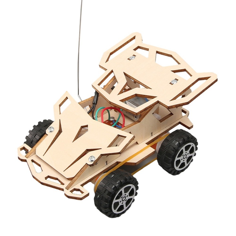 DIY Remote Control Four Wheel Drive Racing Elementary School Students2654