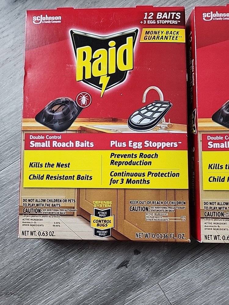 2 Packs of Raid Double Control Small Roach Baits 12 Per Box ~ 24 Total