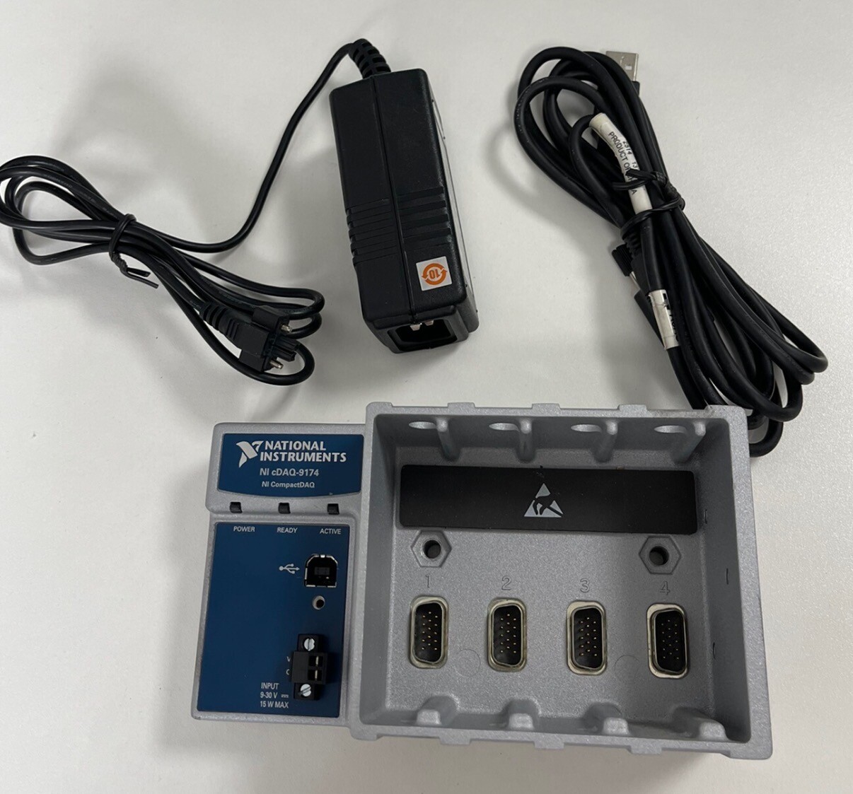 National Instruments, NI cDAQ-9174(CompactDAQ Chassis