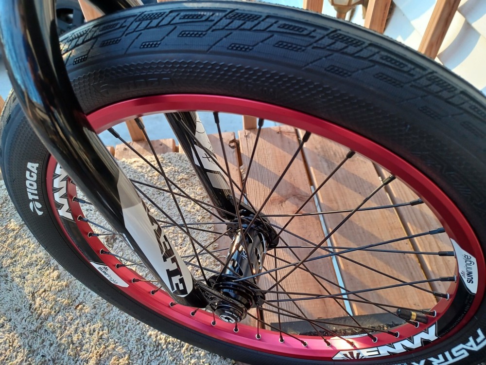 Standard Bykes 125r W/disc. 22"tt
