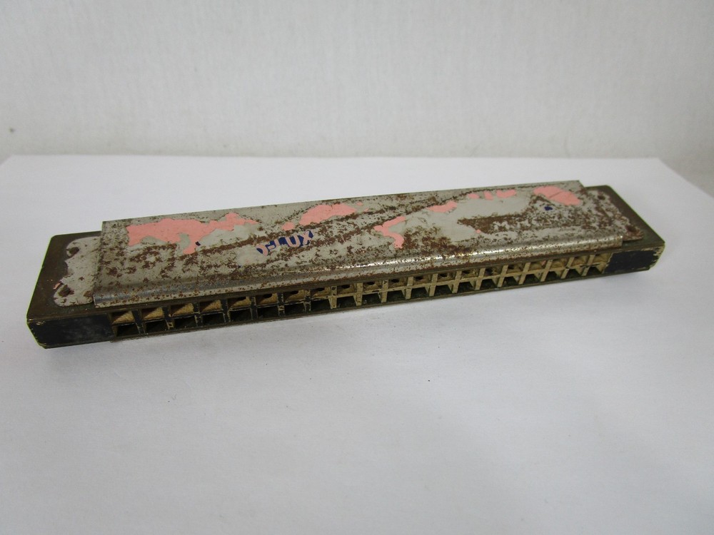 Vintage M Hohner Echo-Luxe Harmonica W Germany