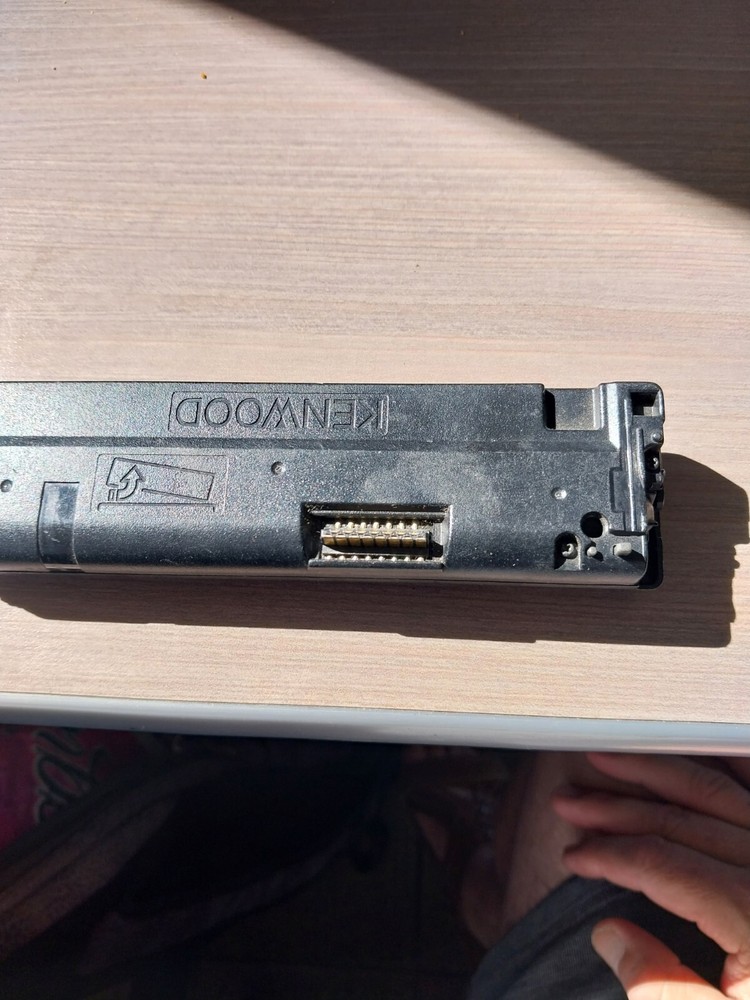 kdc-mp4028 faceplate kenwood