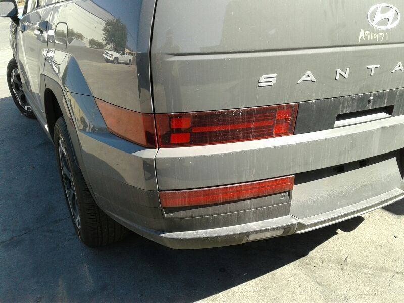 SANTA FE 2024 Camera/Projector 126873