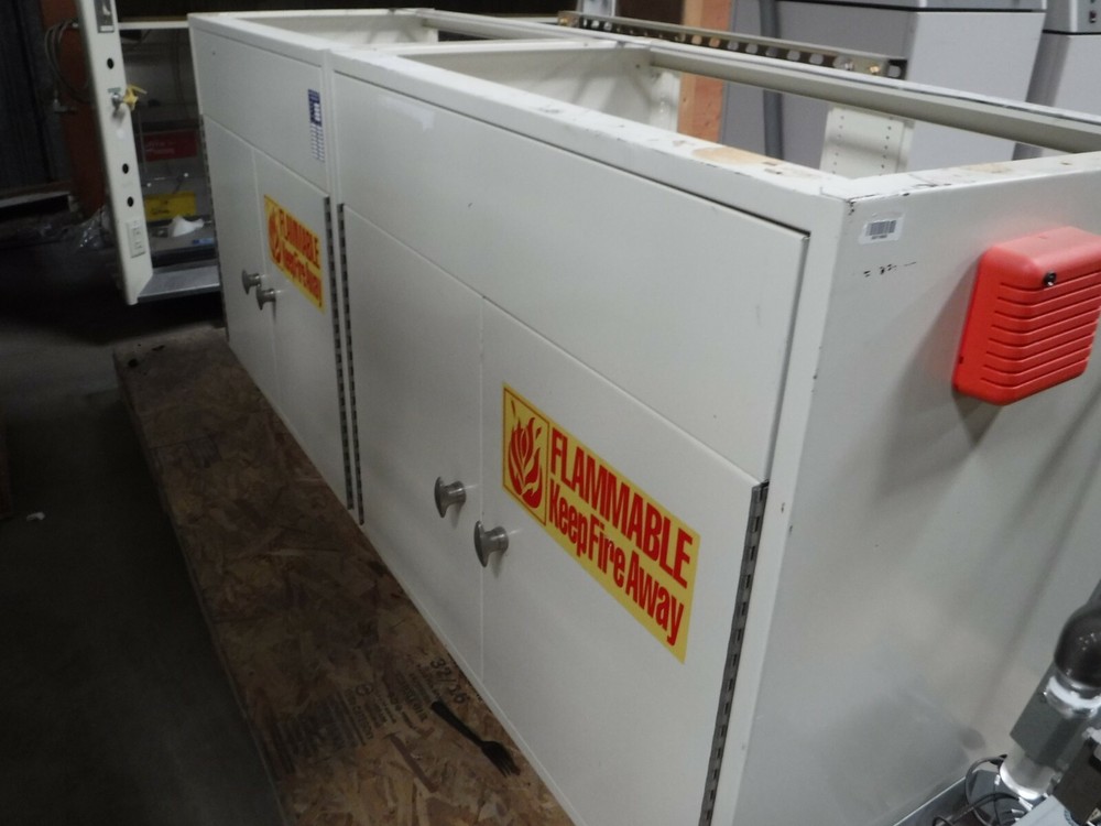KEWAUNEE SOLVENT HOOD 6'