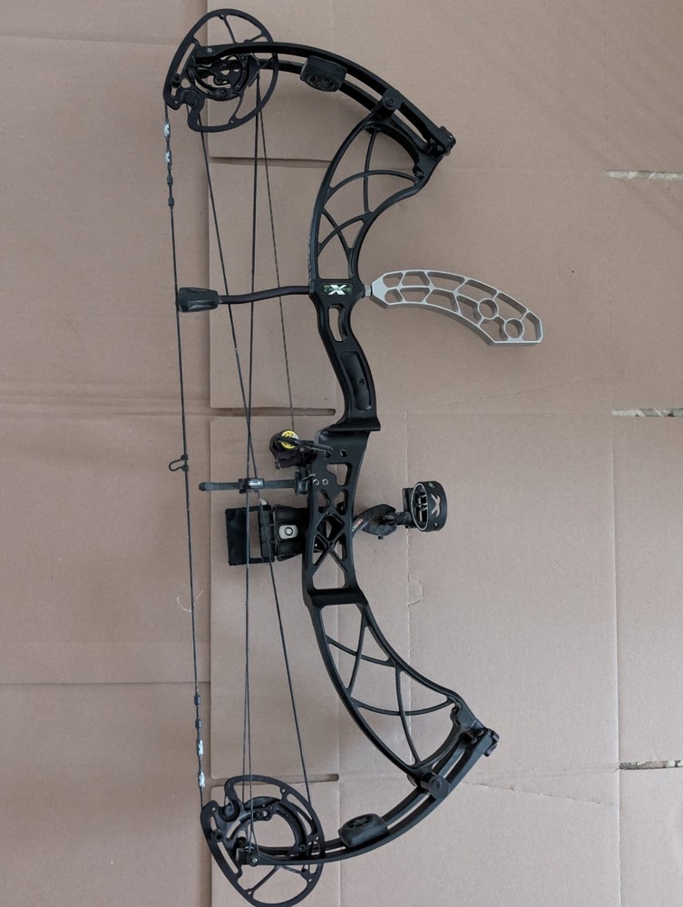 Expedition Archery Xcursion 7 HD Compound Bow - New(Adjustable Draw Length)