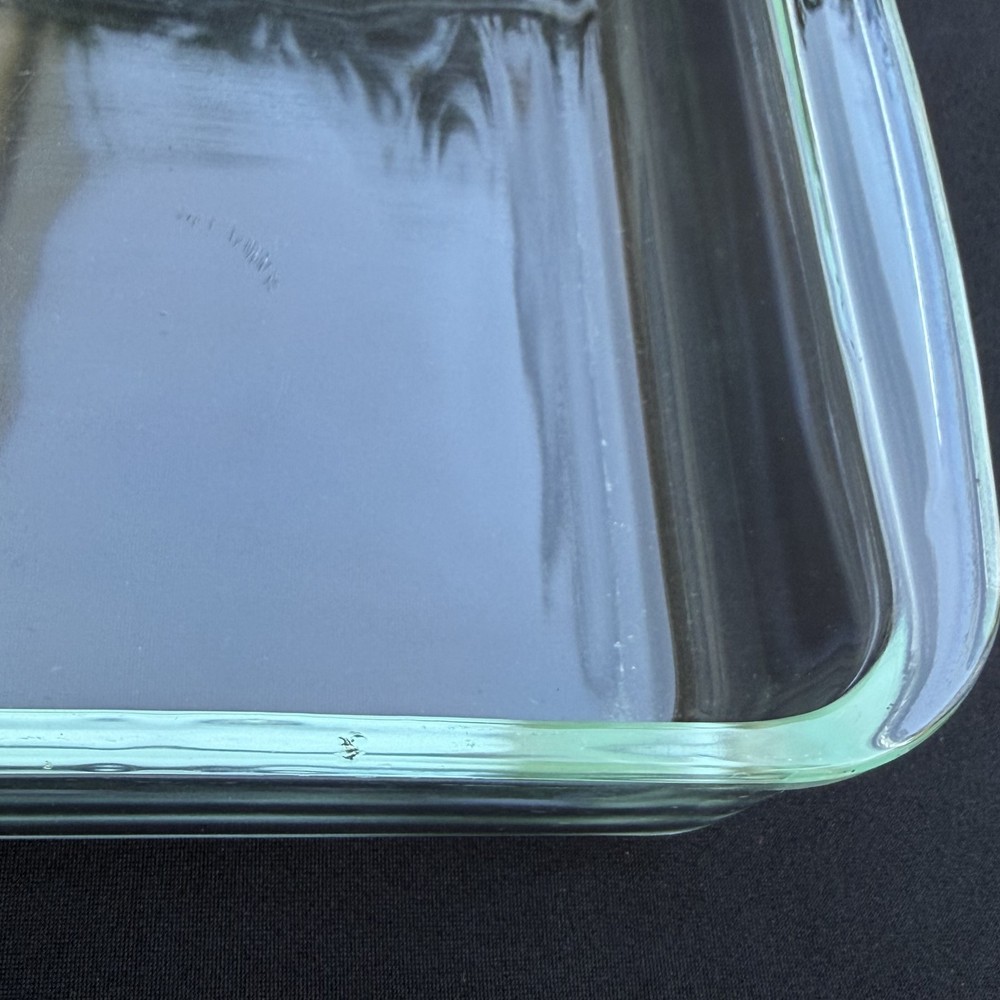 Pyrex Glass Baking Dish Pan 2.2 QT 2L 232 Made In USA Rectangular Clear Handles