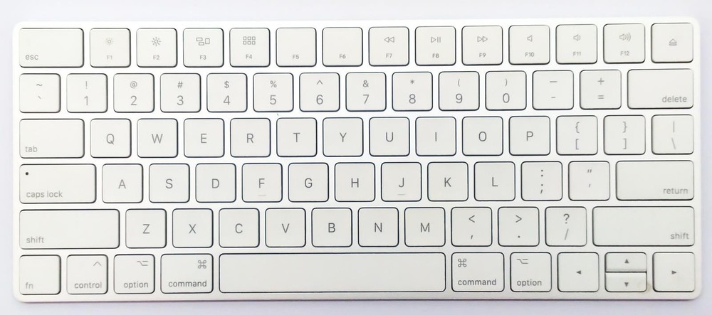 Apple A1644 Wireless Magic Keyboard & Apple A1657 Mouse Wireless Bluetooth