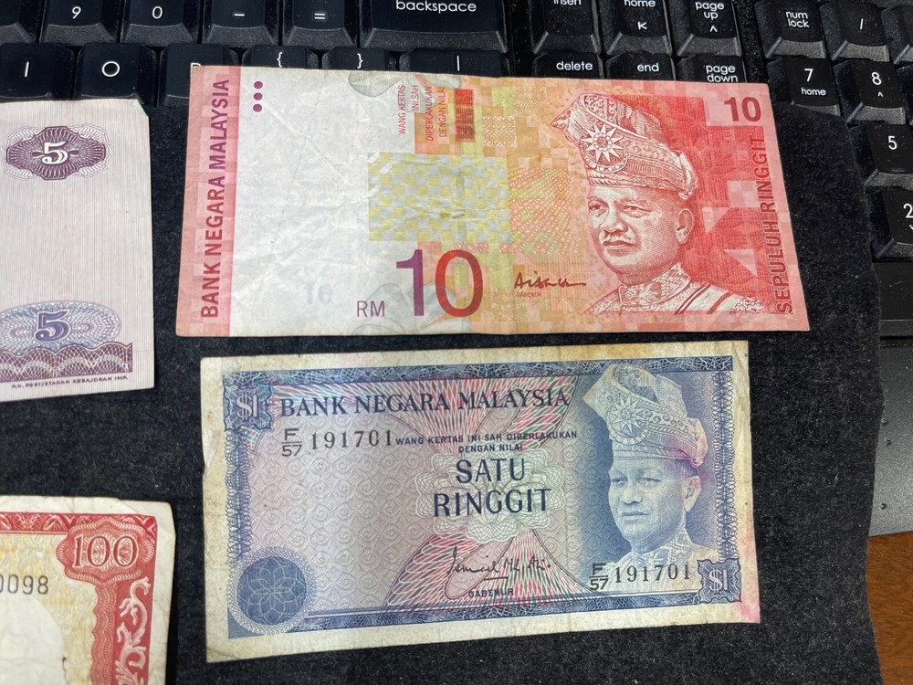 Early Asian Countries 9 Banknotes Lot