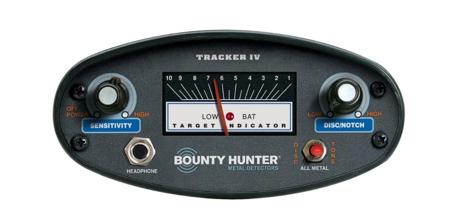 Bounty Hunter Tracker IV Metal Detector NEW light weight model Nice Deal