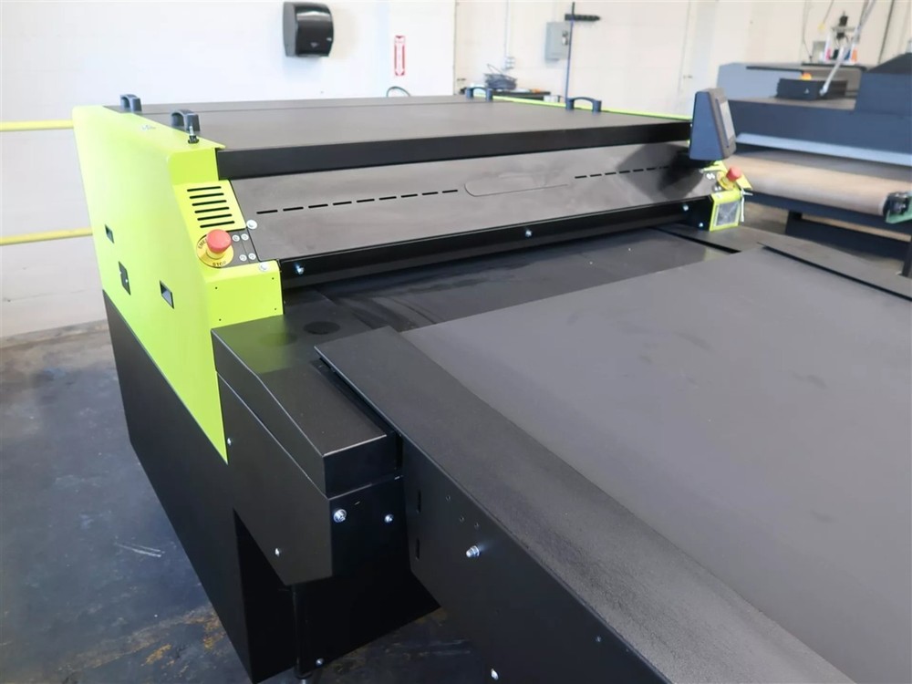 2025 Aeoon Technologies Press/Compression Unit Model OLX1000N-OT-EFB