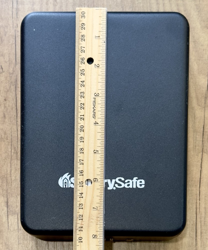 SentrySafe Keep Safe P005C Black Portable Secures Small Valuables w/Combo Lock