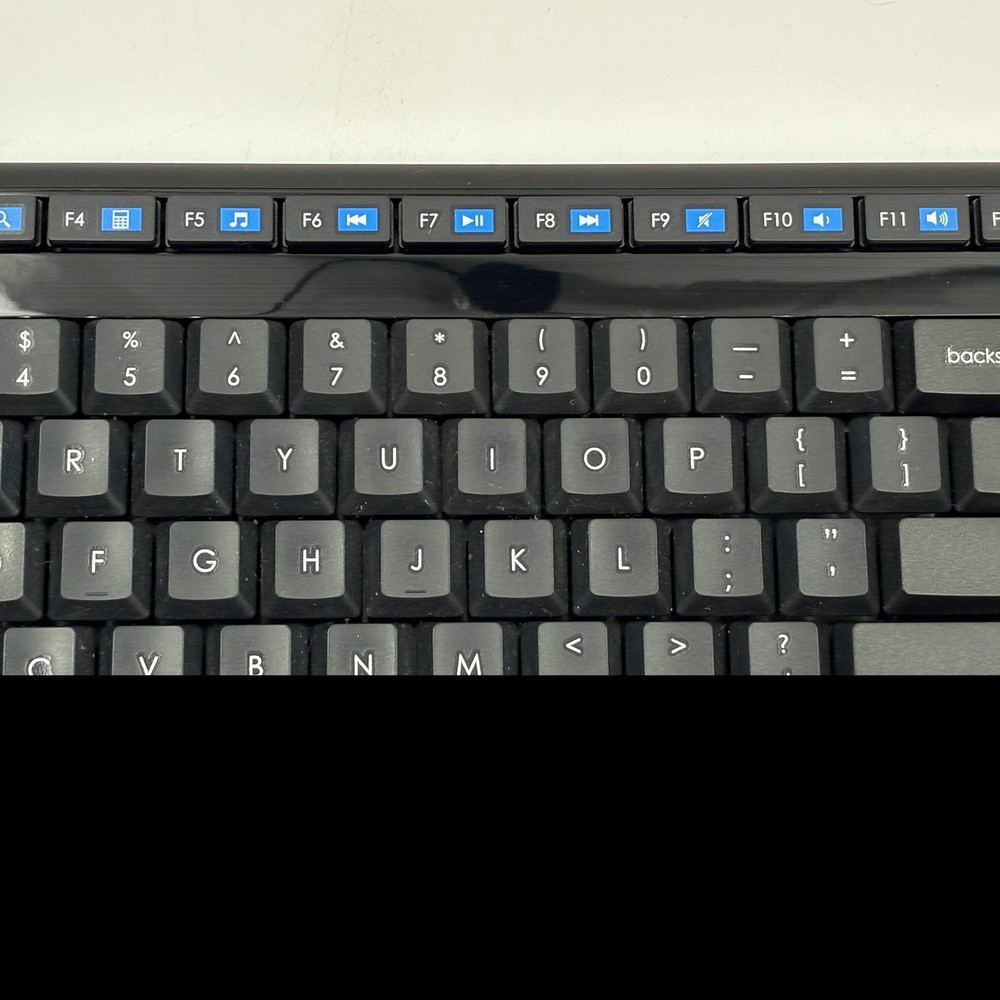 Logitech K345 Wireless Keyboard & M275 Mouse Bundle Black - Used A