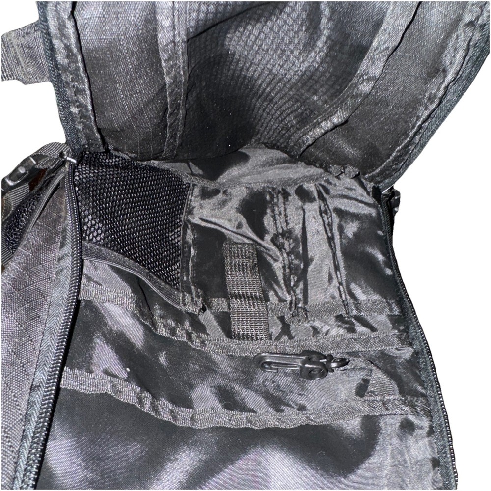 Quest Hydration 2L Daypack Backpack Hiking No Bladder Black Multiple Pockets