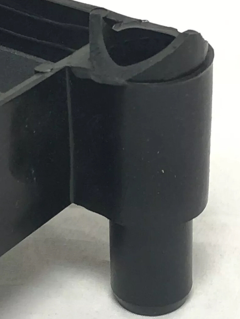 Lakeside Model 2500 Three-Shelf Utility Cart New Broken Piece See Photos