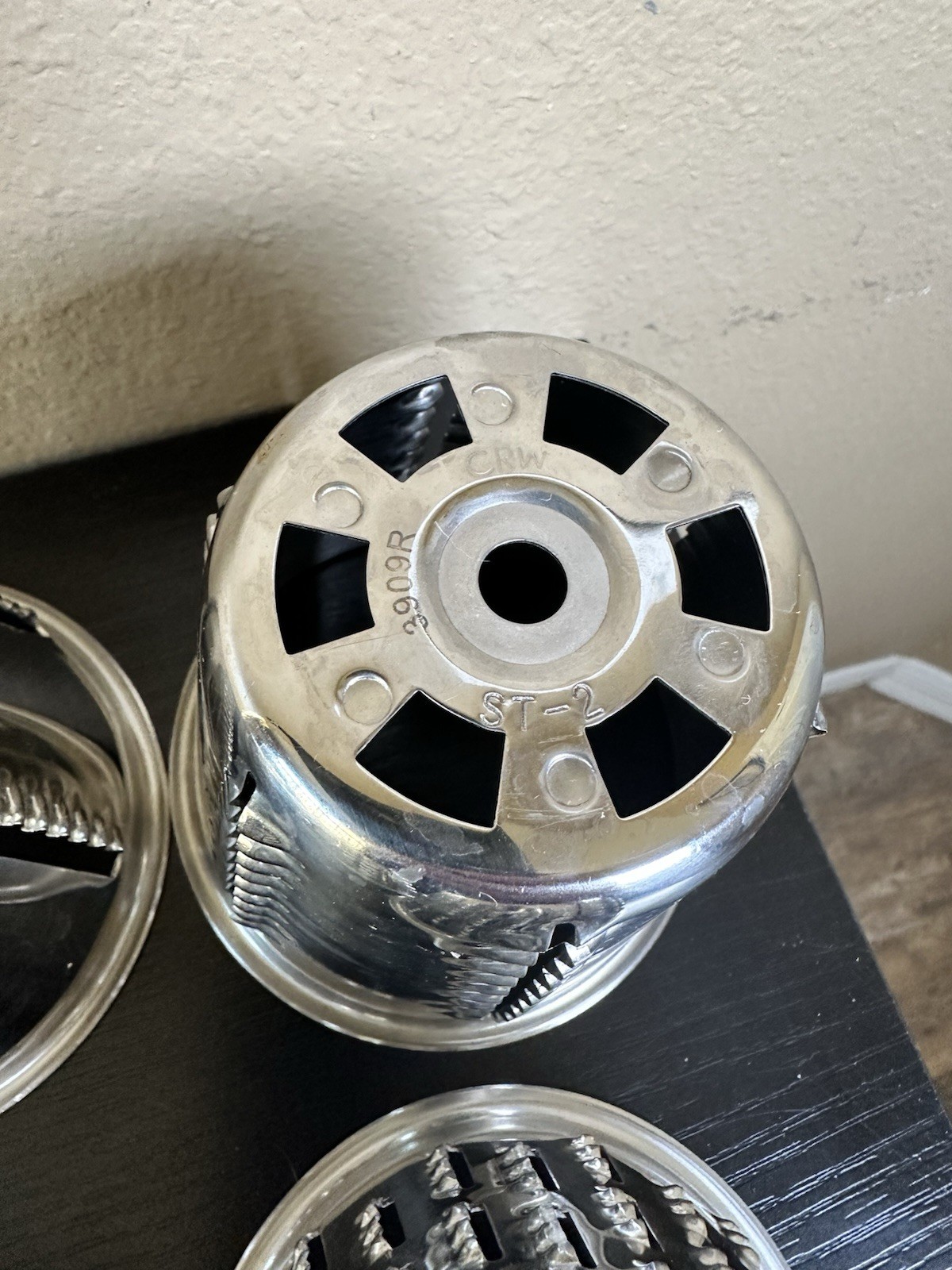 Saladmaster Food Processor V Machine Versa Tec Vegetable Slicer Shredder 5 Cones