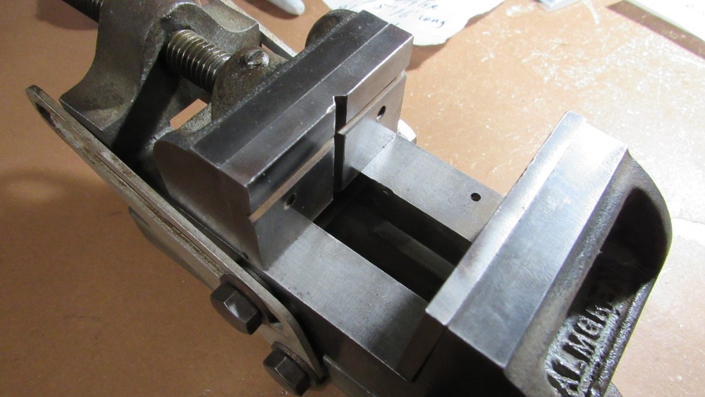 Palmgren Adjustable Angle Drill Press Vise #000