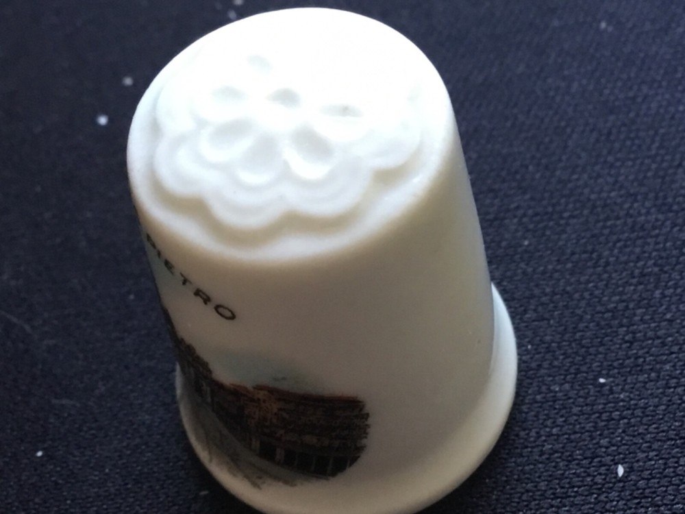 Thimble - Roma S. Pierrot, Rome - Y