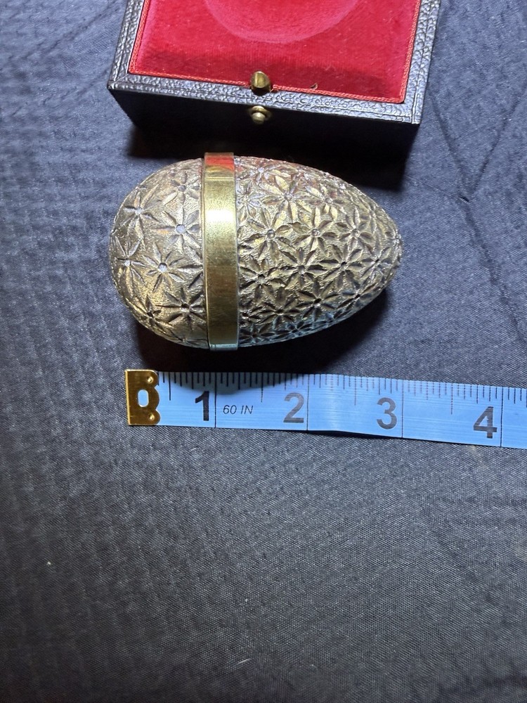 Stuart Devlin Silver Gilt Surprise Egg Frog Lily Pad Box Ltd Ed 101