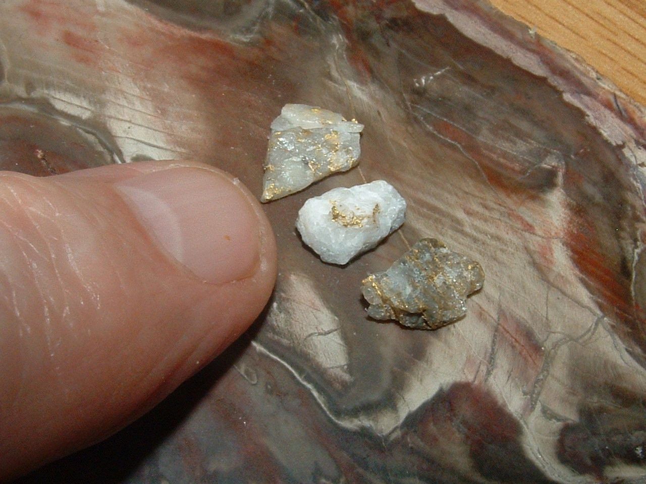 3 NATURAL GOLD QUARTZ SPECIMENS .88 GRAM CALIFORNIA OREGON COLORADO