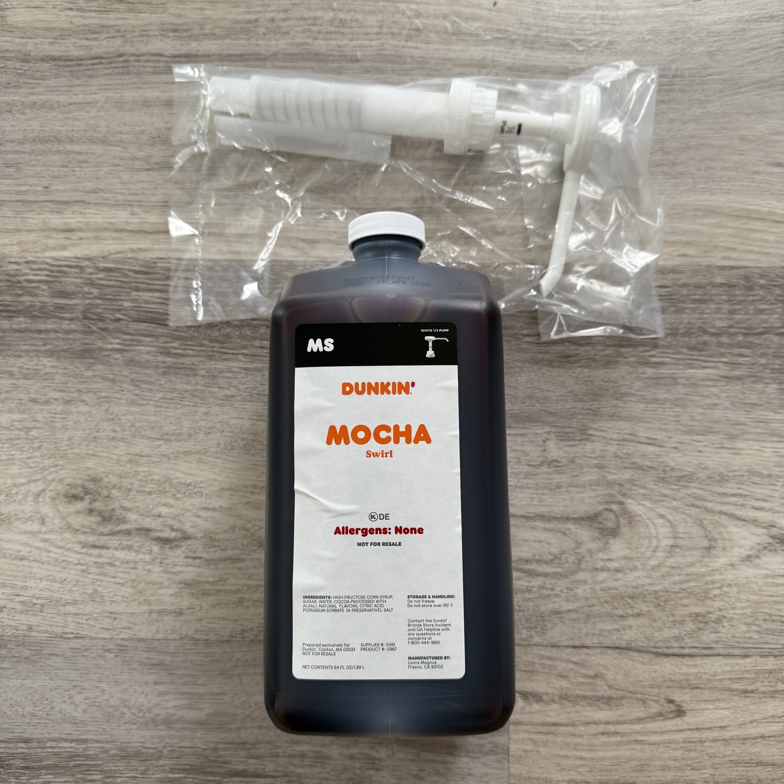 Dunkin Donuts Mocha Swirl 64oz Original with  FREE PUMP