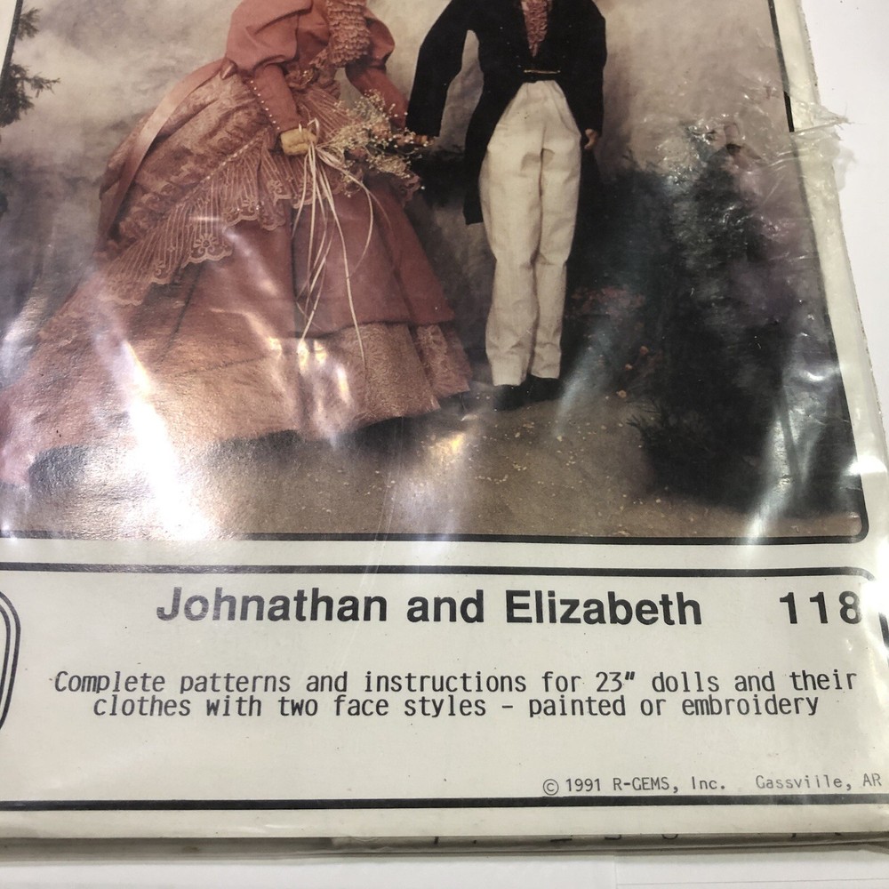 Johnathan and Elizabeth Pattern 25" Dolls R-Gems