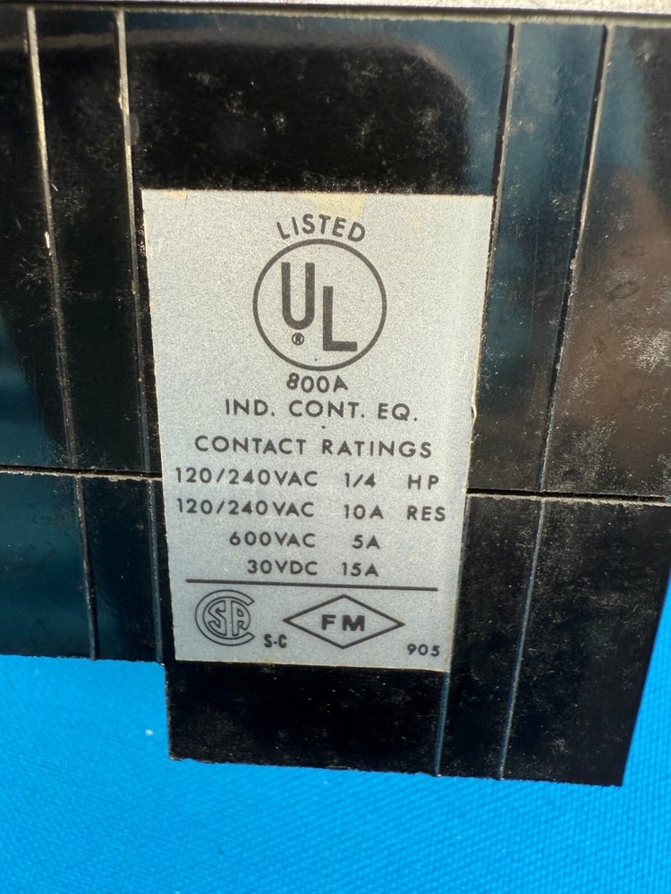 Agastat 7022SF 250VDC 1-10Min Pneumatic Timer Delay Relay