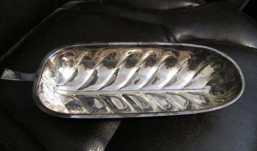 Vintage USA FOOTED Oval LEAF Shaped Silver Serving Dish Bowl Tray