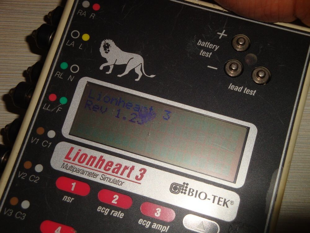 LCD Display Aging Fluke Bio-Tek Lionheart 3 Multiparameter Patient Simulator