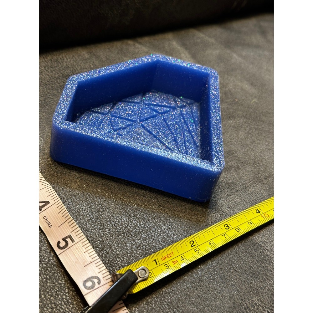Diamond Shape Silicone Freshie Mold – Sparkle & Shine!