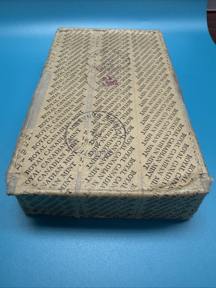 1962 Royal Canada Mint Sets. Close Box!!