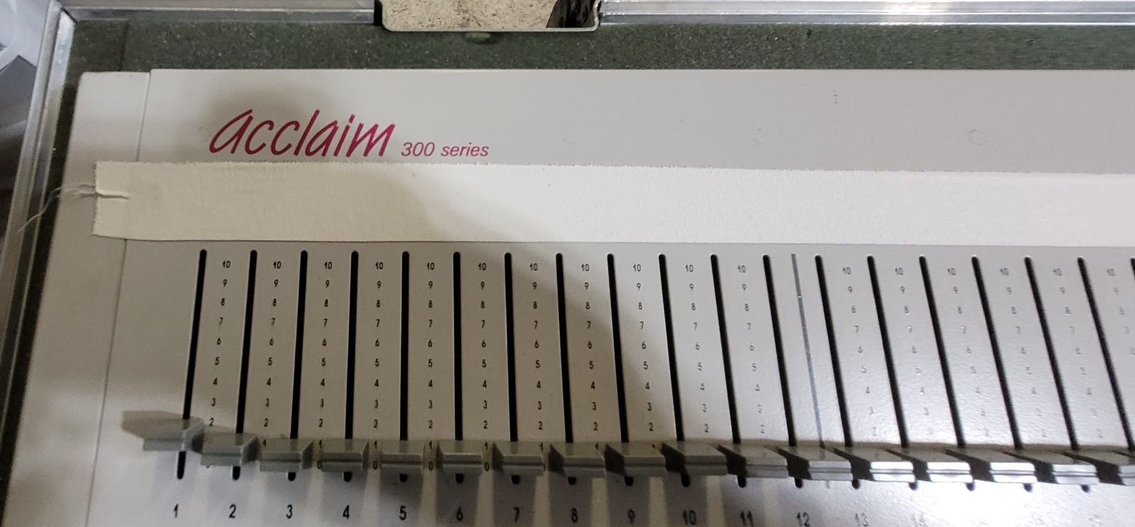 ETC ACCLAIM 300 SERIES LIGHTING CONSOLE CONTROLLER AC/348