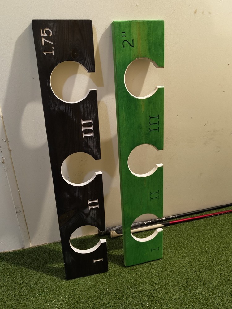 3 Hole Putting Board Game/Trainer