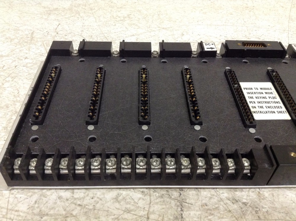 Texas Instruments 6MT 50 I/O Mounting Base Rack Chassis 6MT50