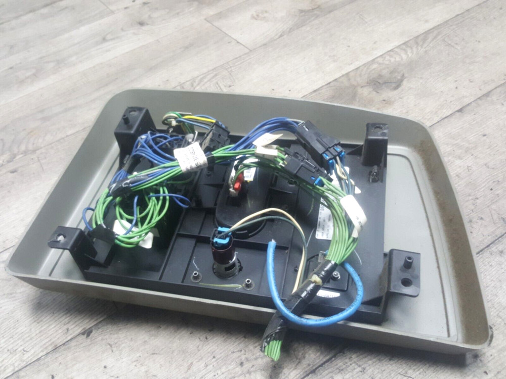 INTERNATIONAL PROSTAR SLEEPER CONTROL PANEL B5304822
