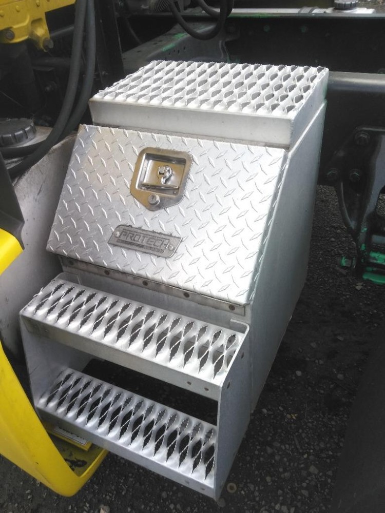 Replaces 2019 KENWORTH T680 TOOL BOX ,  OR
