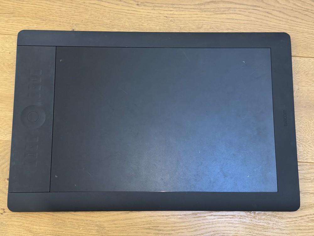 Wacom PTH-850 Intuos Pro Large Graphics Tablet - Tablet Only includes wireless