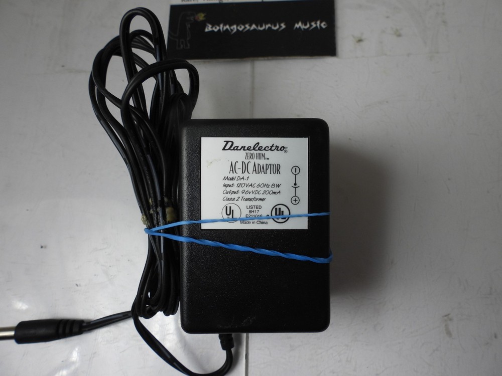 Original Danelectro DA-1 Zero Hum 9-Volt DC Power Supply Effects Pedal Adapter