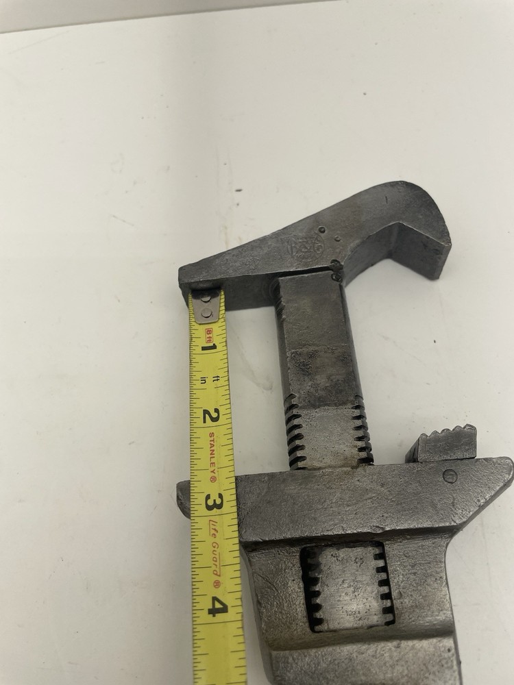 Vintage Bemis & Call Co. Adjustable Pipe Wrench 16